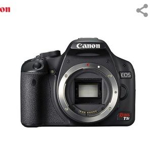 Canon T1i plus accessories
